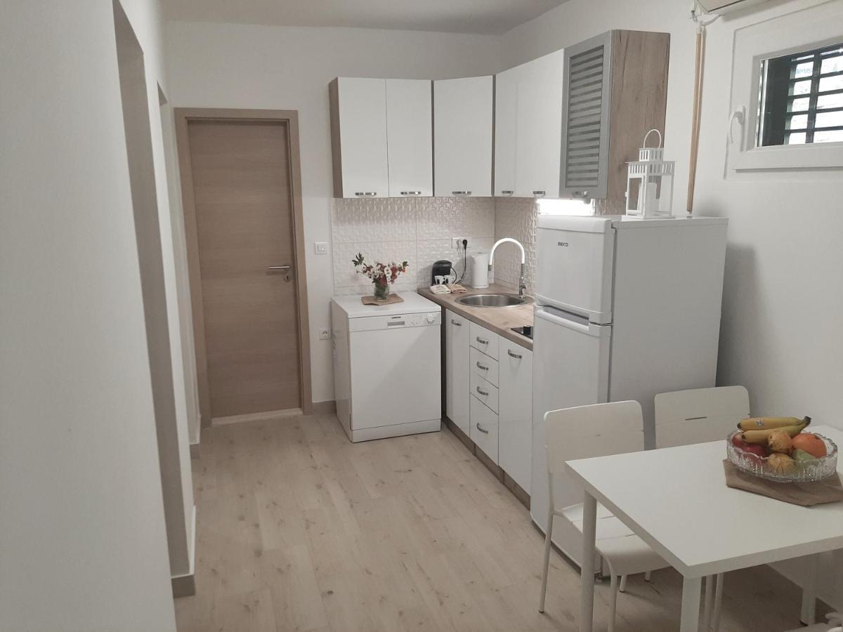 Apartman Maslina Pisak Bagian luar foto