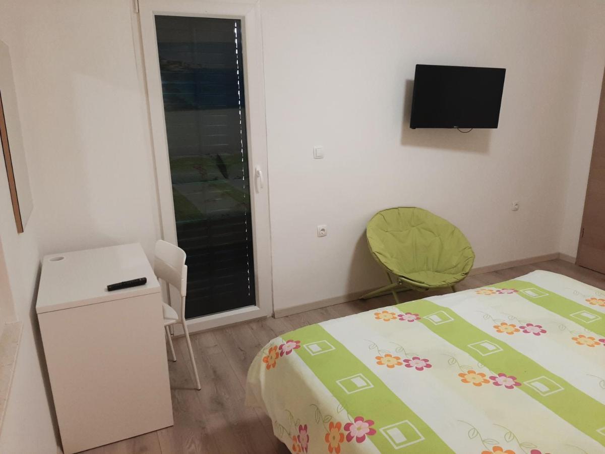 Apartman Maslina Pisak Bagian luar foto